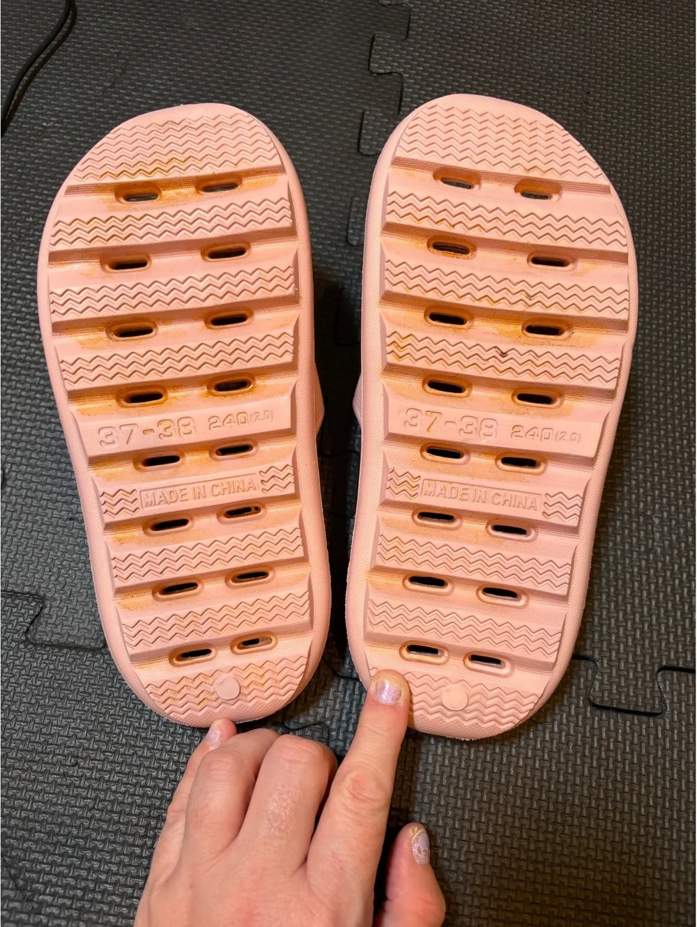 N/A pink platform